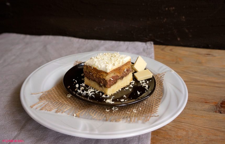 Ciasto kajmakowe z nutellą i białą czekoladą