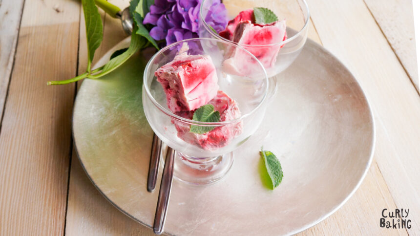 domowe lody wiśniowo jogurtowe