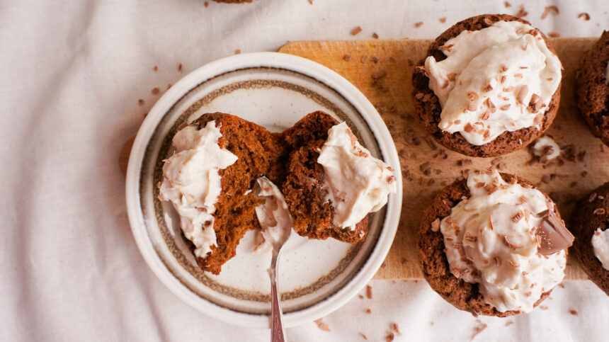 babeczki czekoladowe z bananowym kremem